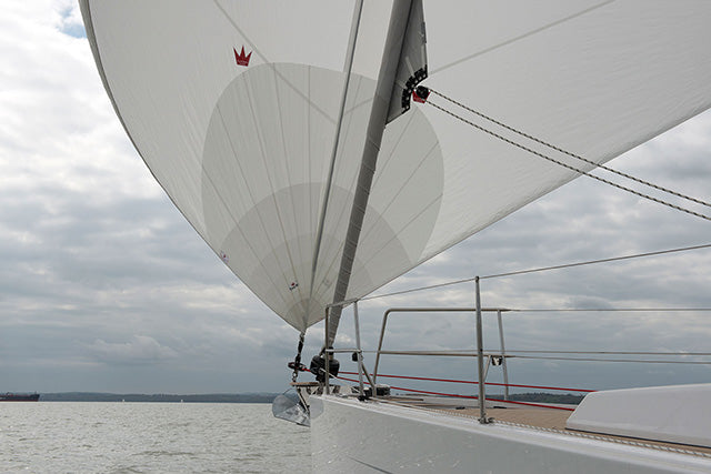 Load video: Elvstrom Bluewater Runner at VMG Sailing